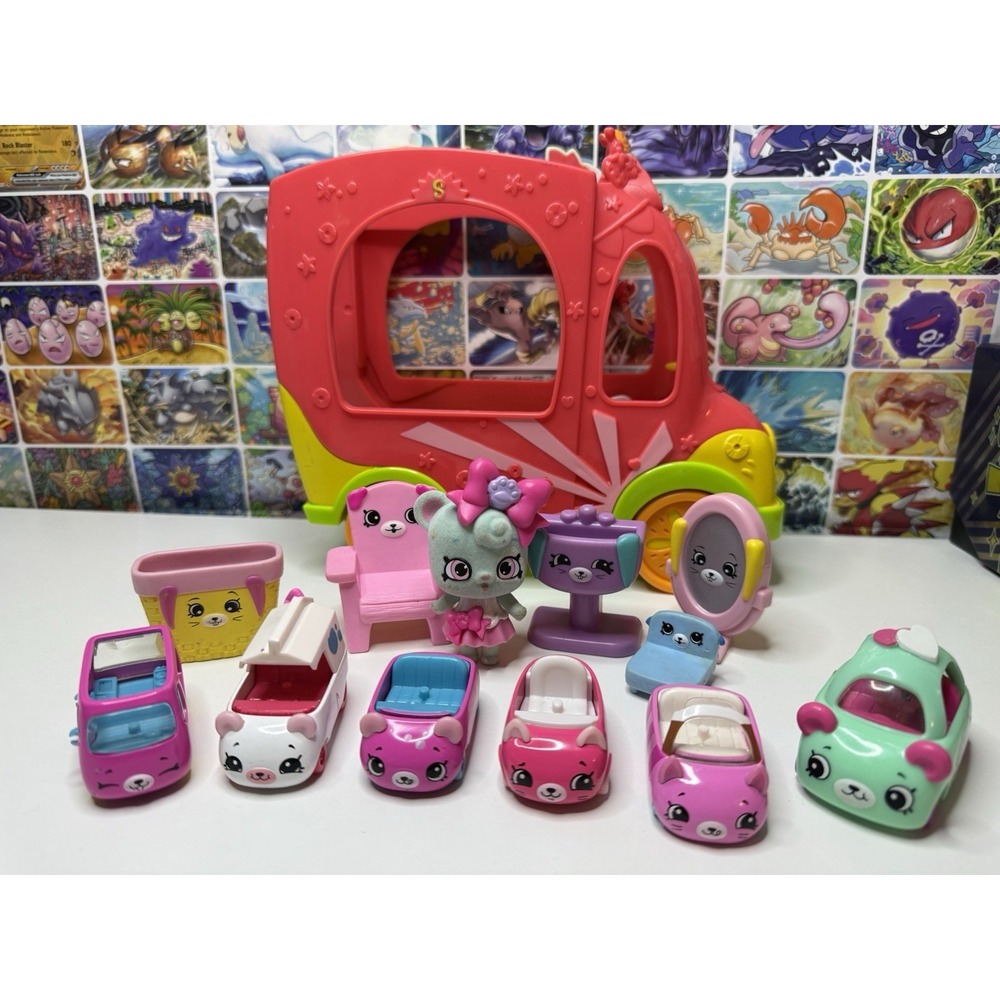 Shopkins Cutie Cars Lot Fruit Juice Truck Playset W/6 Mini Car & Accessories
